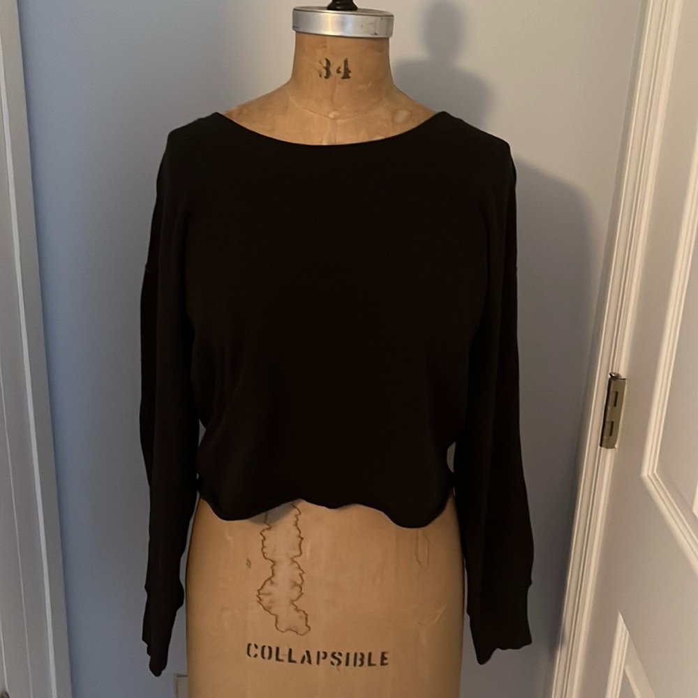 Aerie offline V neck back sweatshirt - Picture 3 of 6